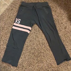 VS Victoria’s Secret sweatpants